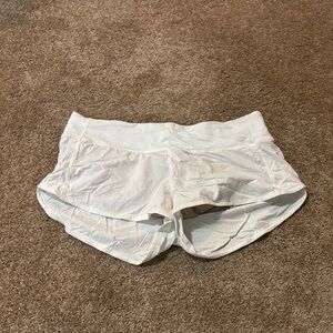 Lululemon in Speed up shorts size 8